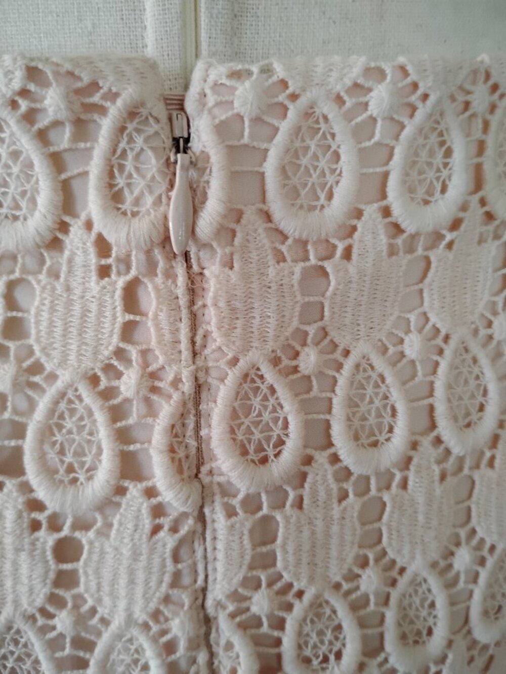 AT Cotton Lace Skirt 2 - Picture 4 of 7